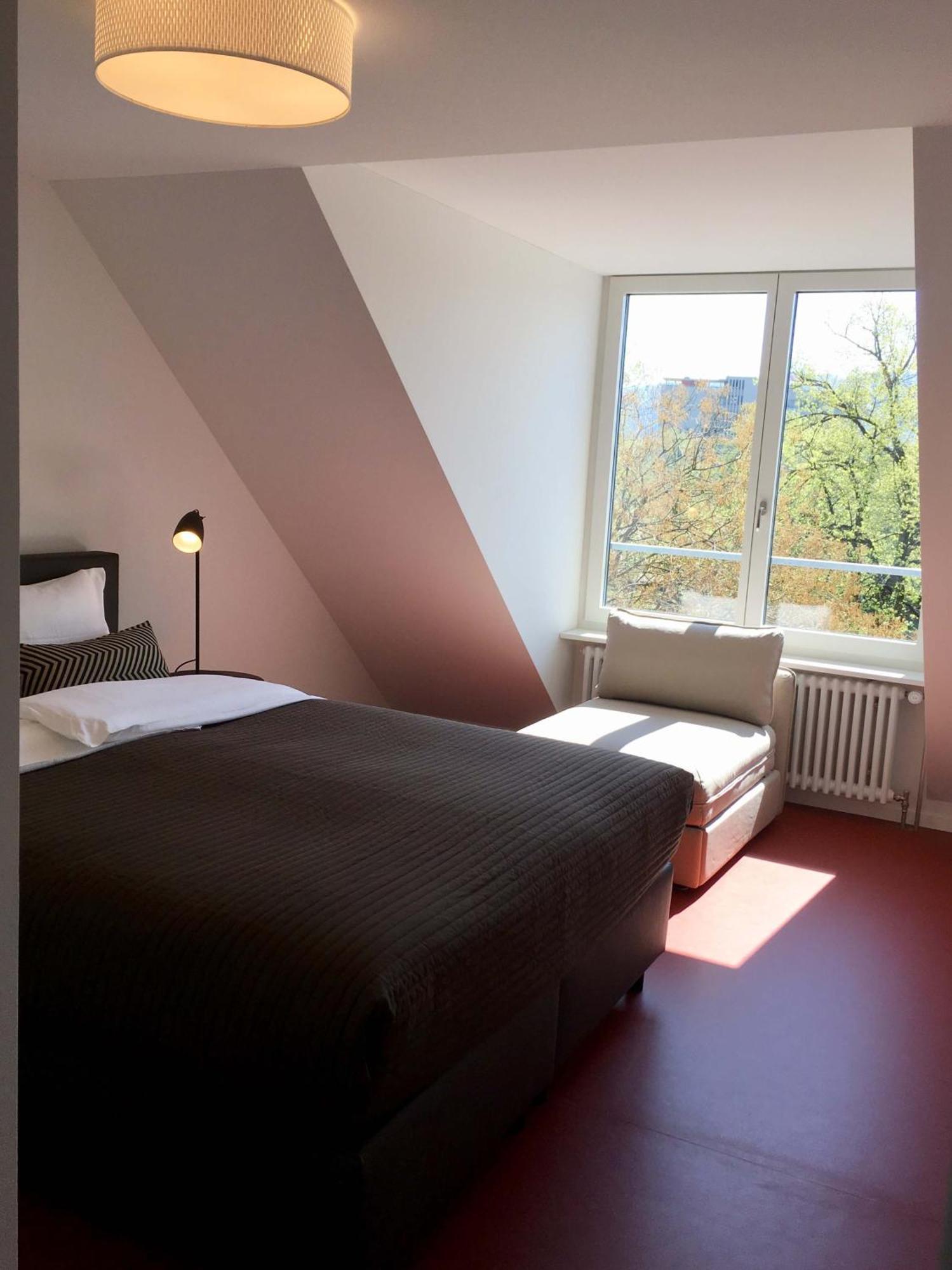 Viadukt Homestay Zurich Exterior photo