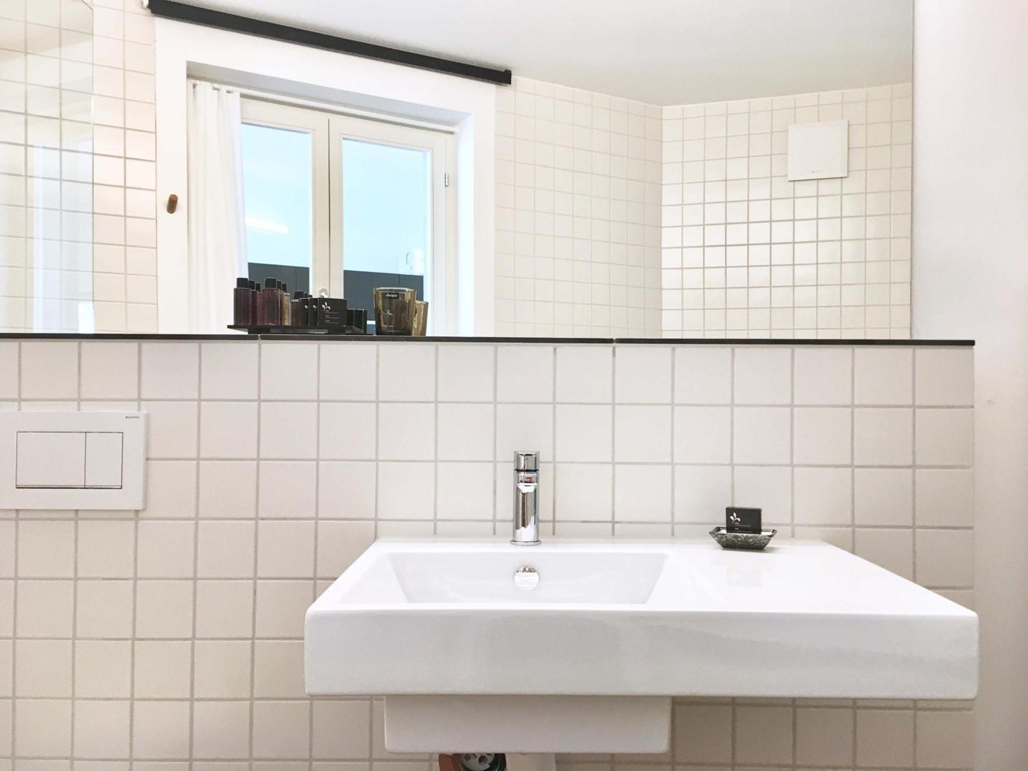 Viadukt Homestay Zurich Exterior photo
